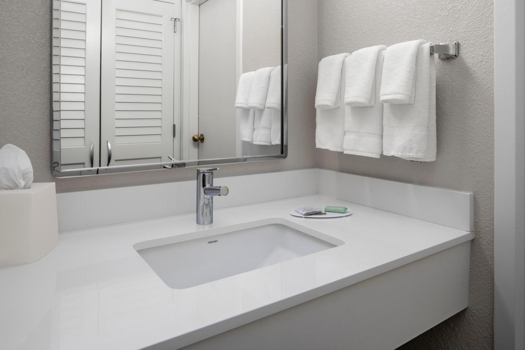 Courtyard By Marriott Little Rock West Hotel Buitenkant foto