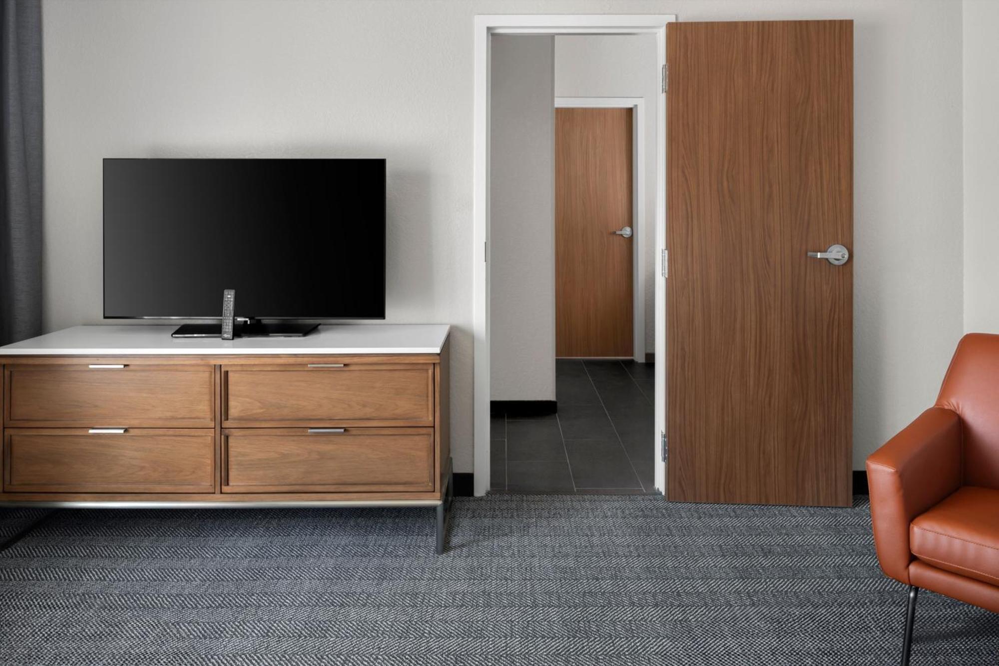 Courtyard By Marriott Little Rock West Hotel Buitenkant foto