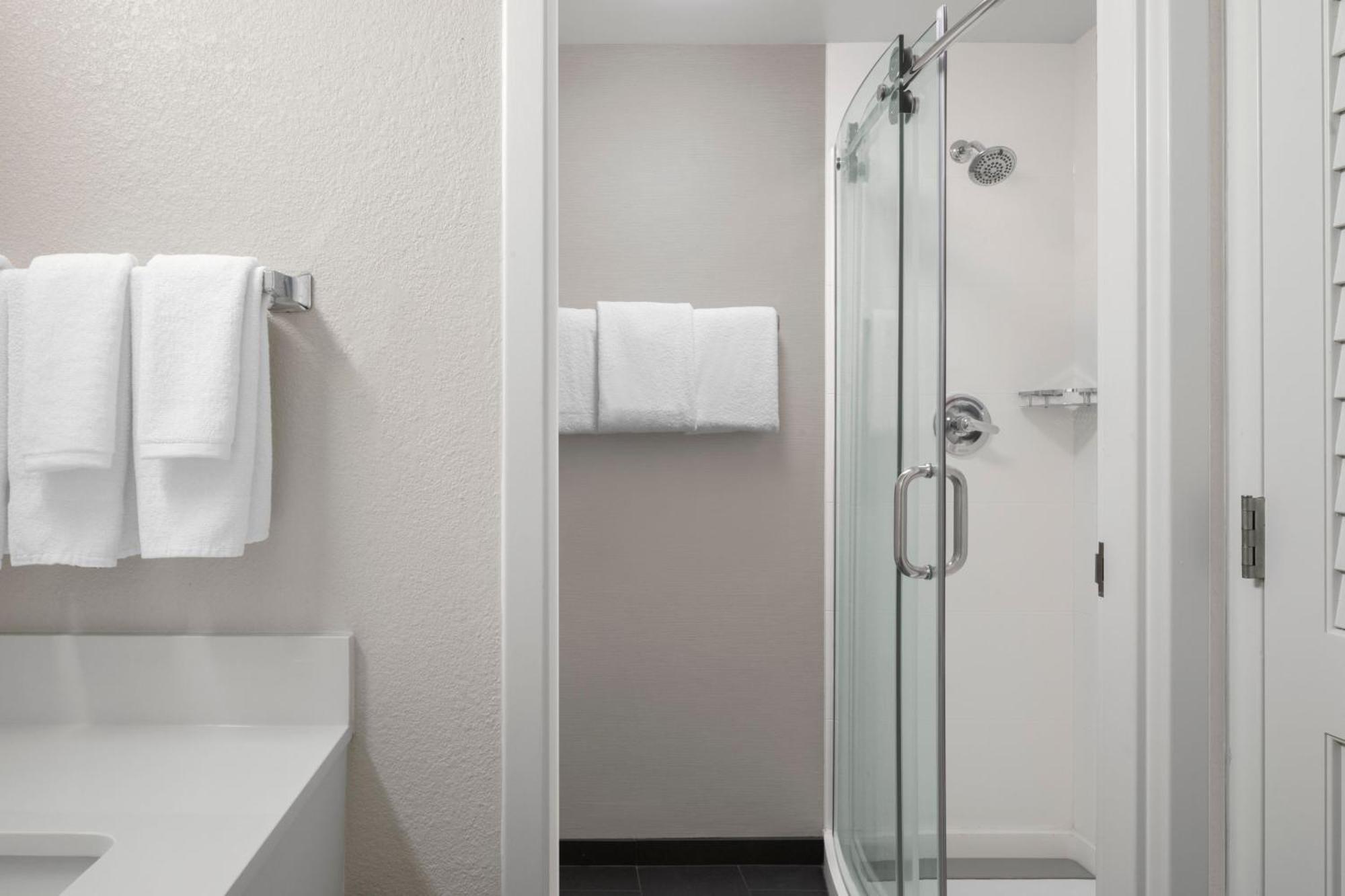 Courtyard By Marriott Little Rock West Hotel Buitenkant foto
