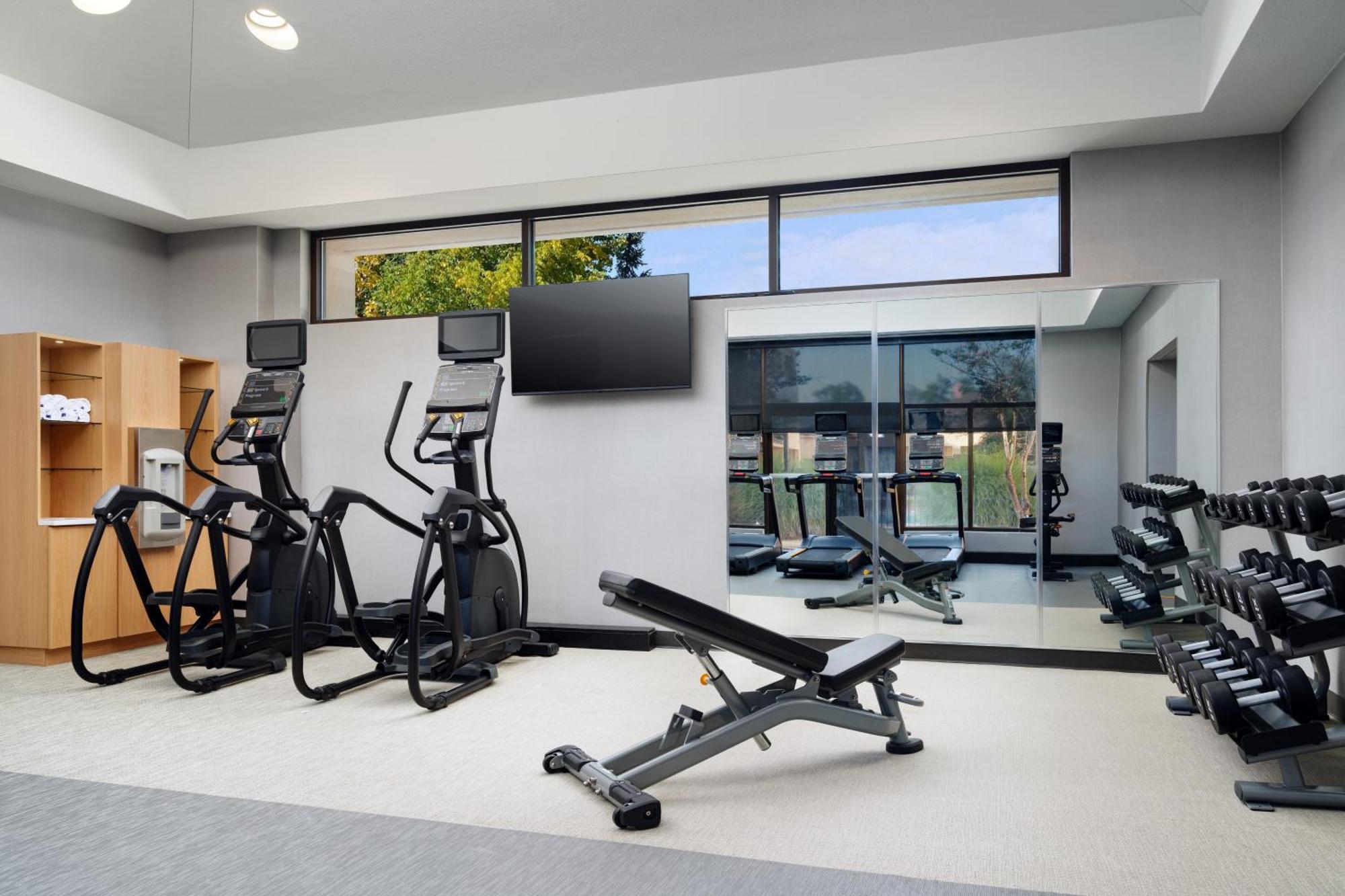 Courtyard By Marriott Little Rock West Hotel Buitenkant foto