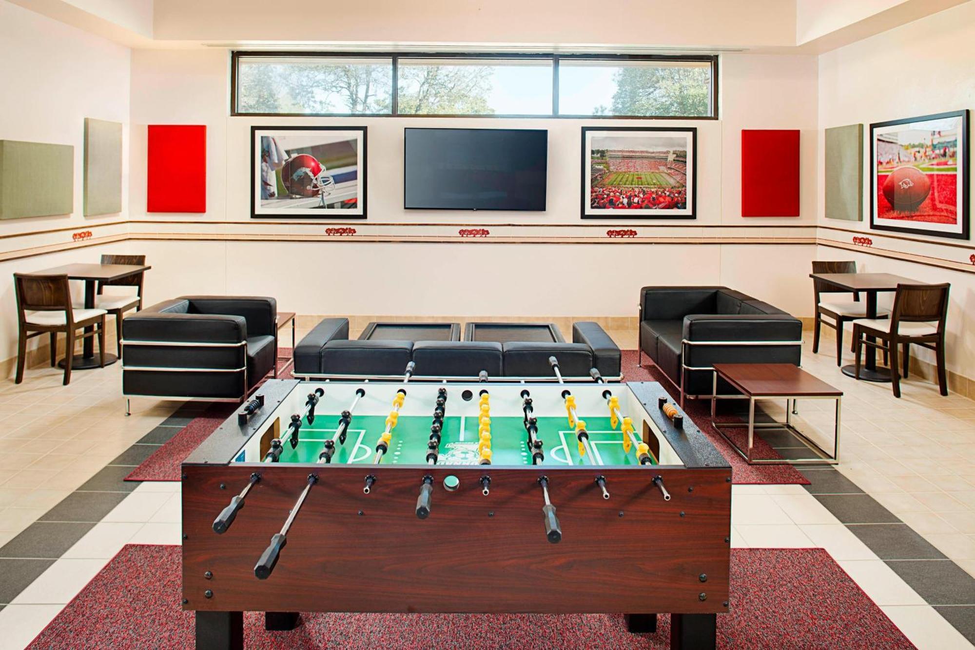 Courtyard By Marriott Little Rock West Hotel Buitenkant foto